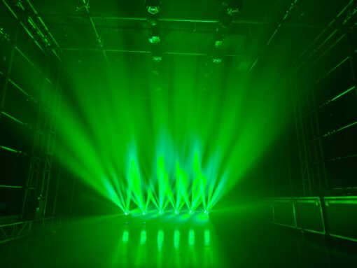 7x40W RGBW 4in1 LED Mini Bee Eye Zoom Wash Moving Head Light
